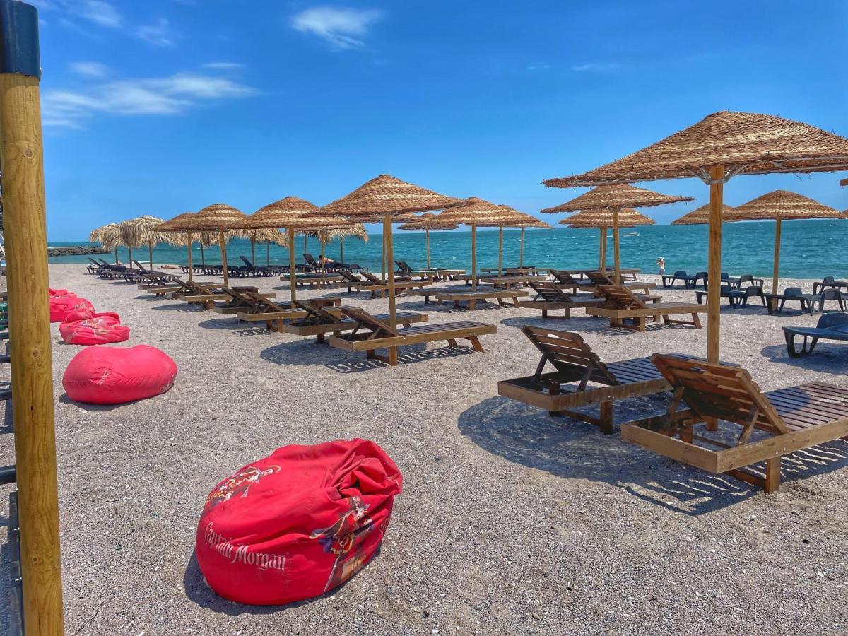 At The American'S Hotel Pomorie Esterno foto